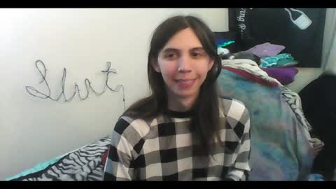 Luna online show from November 22, 2025, 1:48 am