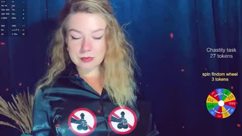 Snapshot of totally_spy chatting on October 16, 2025, 7:31 am Madam Viktoria Vacation in Portugal 2811 - 0412 online show from October 16, 2025, 7:31 am