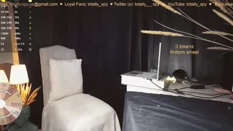 Snapshot of totally_spy chatting on November 9, 2025, 7:28 am Madam Viktoria Vacation in Portugal 2811 - 0412 online show from November 9, 2025, 7:28 am