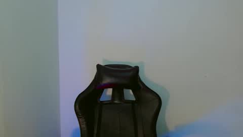 Snapshot of touch_of_alison chatting on September 21, 2025, 12:01 am Alison online show from September 21, 2025, 12:01 am