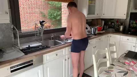 Toutakou online show from April 1, 2026, 11:22 am