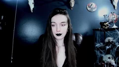 toxicdomme online show from December 22, 2025, 7:22 pm