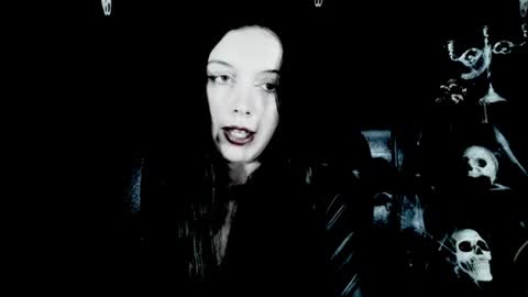 toxicdomme online show from July 6, 2026, 5:15 pm