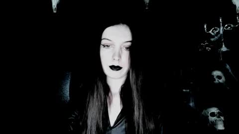 toxicdomme online show from August 3, 2026, 4:44 pm