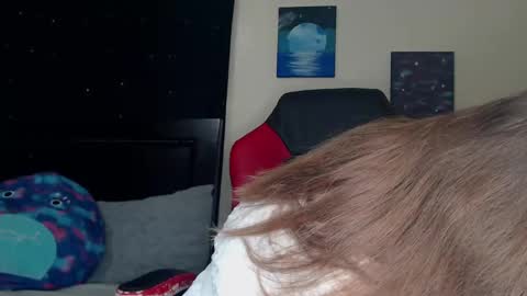 Snapshot of toxiclilly chatting on January 18, 2025, 8:20 am Lilly Miss Mistress Goddess Maam Queen Boss online show from January 18, 2025, 8:20 am