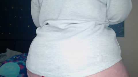 Snapshot of toxiclilly chatting on March 4, 2025, 11:29 am Lilly Miss Mistress Goddess Maam Queen Boss online show from March 4, 2025, 11:29 am