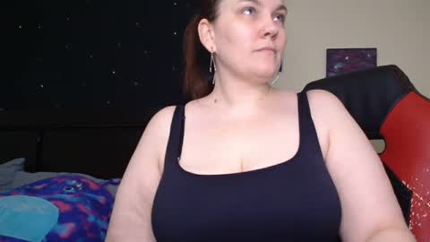 Snapshot of toxiclilly chatting on September 8, 2025, 7:13 pm Lilly Miss Mistress Goddess Maam Queen Boss online show from September 8, 2025, 7:13 pm