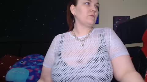 Snapshot of toxiclilly chatting on September 19, 2025, 8:05 am Lilly Miss Mistress Goddess Maam Queen Boss online show from September 19, 2025, 8:05 am