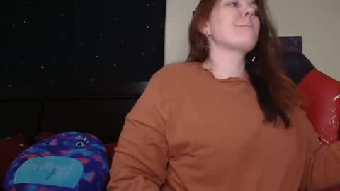 Snapshot of toxiclilly chatting on September 30, 2025, 8:41 am Lilly Miss Mistress Goddess Maam Queen Boss online show from September 30, 2025, 8:41 am