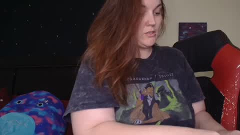 Snapshot of toxiclilly chatting on October 29, 2025, 7:32 am Lilly Miss Mistress Goddess Maam Queen Boss online show from October 29, 2025, 7:32 am