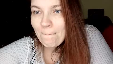 Snapshot of toxiclilly chatting on November 17, 2025, 8:42 am Lilly Miss Mistress Goddess Maam Queen Boss online show from November 17, 2025, 8:42 am