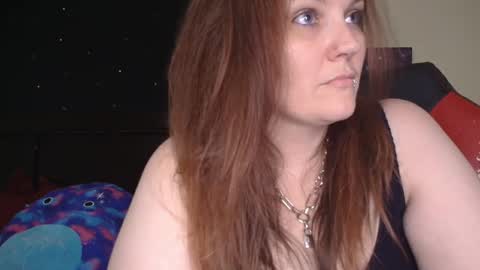 Snapshot of toxiclilly chatting on November 23, 2025, 7:52 am Lilly Miss Mistress Goddess Maam Queen Boss online show from November 23, 2025, 7:52 am