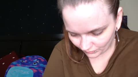 Snapshot of toxiclilly chatting on November 30, 2025, 8:18 am Lilly Miss Mistress Goddess Maam Queen Boss online show from November 30, 2025, 8:18 am