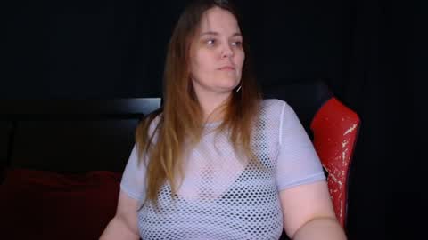 Lilly Miss Mistress Goddess Maam Queen Boss online show from April 17, 2026, 5:27 pm