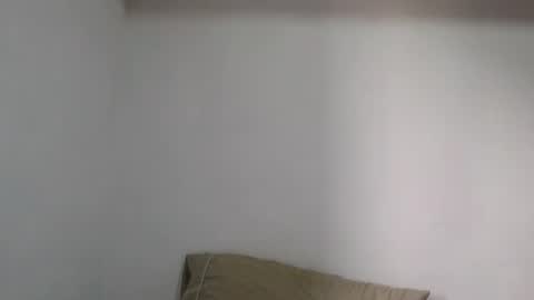 Snapshot of toy_sweet chatting on October 19, 2025, 9:37 pm Xander online show from October 19, 2025, 9:37 pm