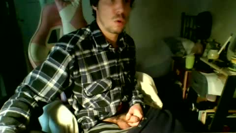 Snapshot of toyboysquirt chatting on July 2, 2026, 5:41 pm toyboysquirt online show from July 2, 2026, 5:41 pm