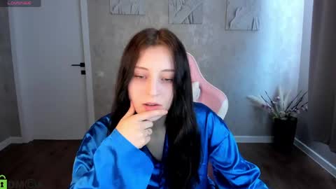 Snapshot of tracey_gill chatting on June 1, 2026, 1:18 am tracey_gill online show from June 1, 2026, 1:18 am