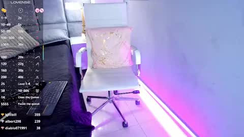 Snapshot of tracy_lambo chatting on May 15, 2026, 11:56 pm tracy online show from May 15, 2026, 11:56 pm