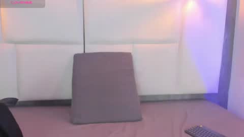 Snapshot of tracy_wright chatting on June 13, 2026, 7:23 pm Tracy Wright online show from June 13, 2026, 7:23 pm