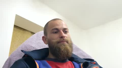 Snapshot of tralalabala chatting on March 20, 2026, 9:08 pm Tralalabala online show from March 20, 2026, 9:08 pm