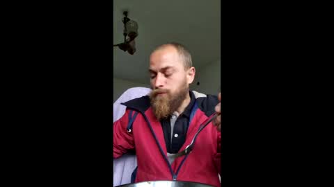 Snapshot of tralalabala chatting on March 28, 2026, 2:49 pm Tralalabala online show from March 28, 2026, 2:49 pm