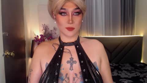 Snapshot of trandomsts chatting on October 28, 2025, 6:32 pm DOM irish online show from October 28, 2025, 6:32 pm