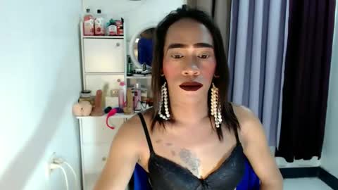 transeugene1990 online show from June 11, 2026, 3:21 pm