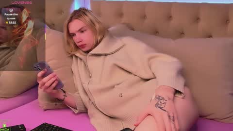 STACY online show from December 16, 2025, 3:50 pm