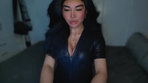 Snapshot of transnextdoor_ chatting on March 6, 2025, 1:58 am ALMIGHTY GODDESS VALENTINA online show from March 6, 2025, 1:58 am