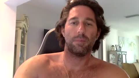 Snapshot of traviskenn chatting on January 16, 2026, 7:51 pm TravisKenn online show from January 16, 2026, 7:51 pm