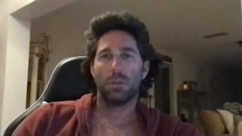 Snapshot of traviskenn chatting on January 18, 2026, 10:57 pm TravisKenn online show from January 18, 2026, 10:57 pm