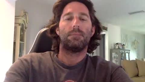 Snapshot of traviskenn chatting on February 24, 2026, 7:45 pm TravisKenn online show from February 24, 2026, 7:45 pm