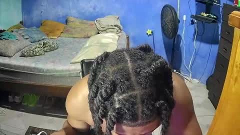 Snapshot of travisx_ chatting on May 28, 2026, 6:43 am travisx_ online show from May 28, 2026, 6:43 am
