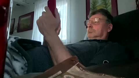 Snapshot of trebgeis1 chatting on February 23, 2025, 4:57 pm trebgeis1 online show from February 23, 2025, 4:57 pm