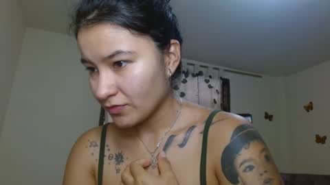 Snapshot of trebol_4 chatting on June 18, 2026, 5:50 pm trebol_4 online show from June 18, 2026, 5:50 pm