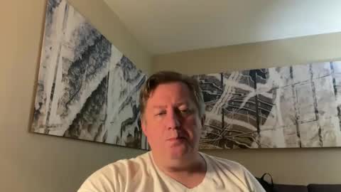 treborinthesky online show from April 22, 2026, 1:19 am