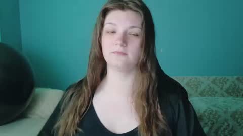 Snapshot of treejeanne chatting on June 22, 2026, 7:55 pm TreeJeanne online show from June 22, 2026, 7:55 pm
