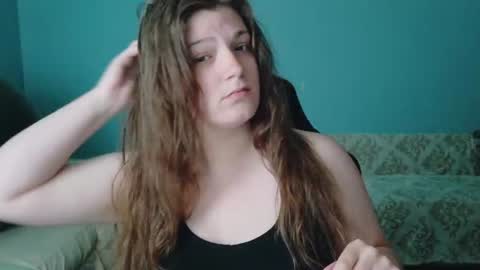 Snapshot of treejeanne chatting on June 26, 2026, 6:34 pm TreeJeanne online show from June 26, 2026, 6:34 pm