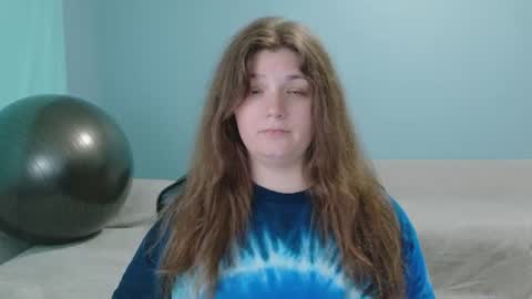 Snapshot of treejeanne chatting on July 24, 2026, 2:26 pm TreeJeanne online show from July 24, 2026, 2:26 pm