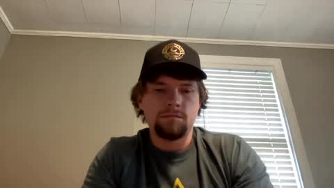 Snapshot of treeman817 chatting on June 21, 2026, 6:32 pm treeman817 online show from June 21, 2026, 6:32 pm