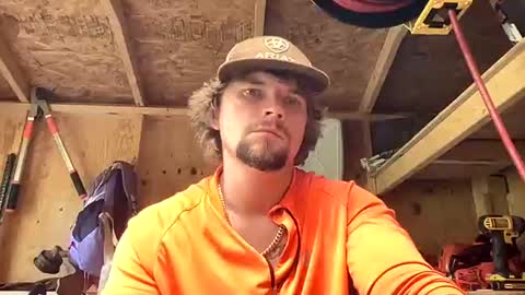 Snapshot of treeman817 chatting on August 3, 2026, 8:12 pm treeman817 online show from August 3, 2026, 8:12 pm