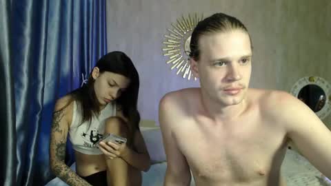 Snapshot of treezyny chatting on February 3, 2025, 4:35 am Sarah And Jon online show from February 3, 2025, 4:35 am