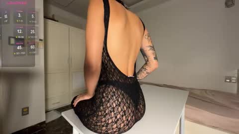 Snapshot of treezyny chatting on September 16, 2025, 5:41 am Sarah And Jon online show from September 16, 2025, 5:41 am