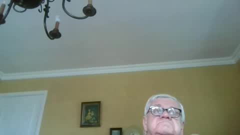 Snapshot of trekbeestje1 chatting on March 28, 2026, 9:09 am trekbeestje online show from March 28, 2026, 9:09 am