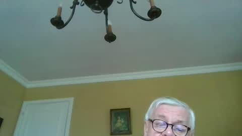 Snapshot of trekbeestje1 chatting on April 11, 2026, 2:54 pm trekbeestje online show from April 11, 2026, 2:54 pm