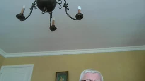 Snapshot of trekbeestje1 chatting on May 15, 2026, 11:28 am trekbeestje online show from May 15, 2026, 11:28 am