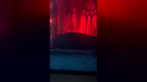 Snapshot of trent_pounder chatting on July 1, 2026, 8:27 am Trent Pounder online show from July 1, 2026, 8:27 am