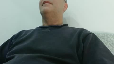 Snapshot of trevido4u chatting on February 3, 2026, 1:26 am trevido4u online show from February 3, 2026, 1:26 am