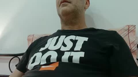 Snapshot of trevido4u chatting on June 2, 2026, 1:07 am trevido4u online show from June 2, 2026, 1:07 am