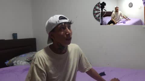 Snapshot of trevordonson_cum chatting on March 4, 2026, 2:39 am trevord online show from March 4, 2026, 2:39 am